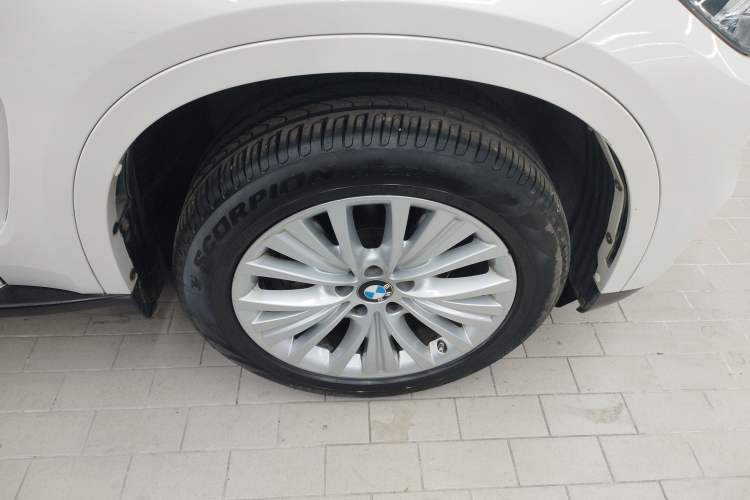 Used BMW X5 2017 xDrive28i