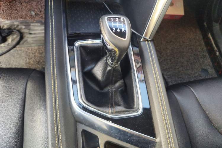 Used BAIC Beijing X3 2019 1.5L Manual Glory Edition
