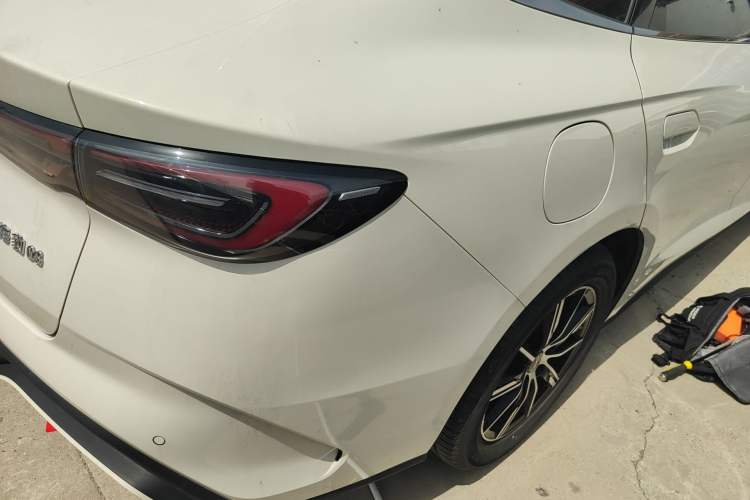 Used BYD Seal 06 New Energy 2024 DM-i 120KM Luxury Model Exterior 3