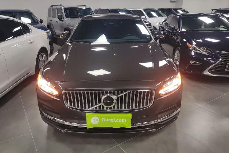 Used Volvo S90 2022 B5 Zhiyi Luxury Edition Front