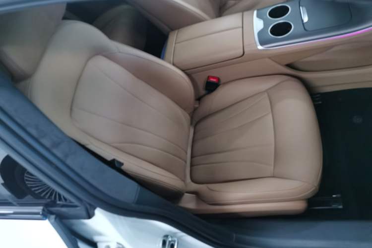 Used Rising F7 2023 Long-Range Edition Right Front Seat