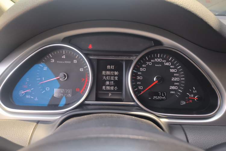 Used Audi Q7 2011 3.0 TFSI Comfort Model (245kW)