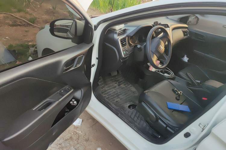 Used Honda City 2019 1.5L CVT Dynamic Edition Driver Seat