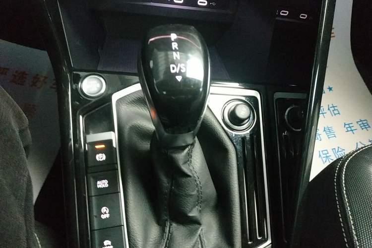 Used Volkswagen Tayron 2023 280TSI Two-Wheel-Drive Luxury Plus Advanced Version