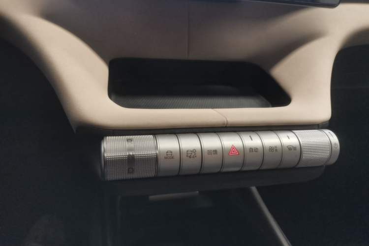 Used BYD Dolphin 2023 420 km Free Version
