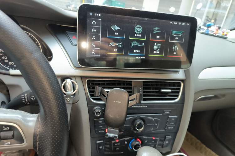 Used Audi A4L 2012 2.0 TFSI automatic standard version