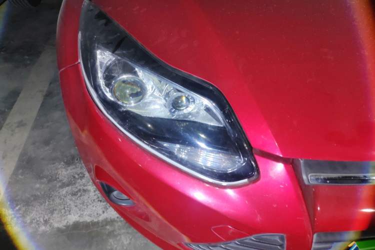 Used Ford Focus 2012 Sedan 1.6L Automatic Comfort Model
