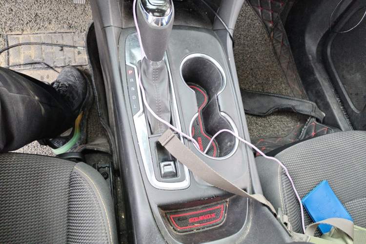 Used Chevrolet Equinox 2018 535T Automatic Lingjie Edition Gear Lever