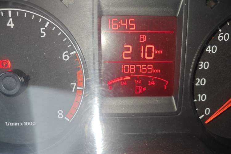 Used Volkswagen Jetta 2015 1.6L Manual Comfort Model