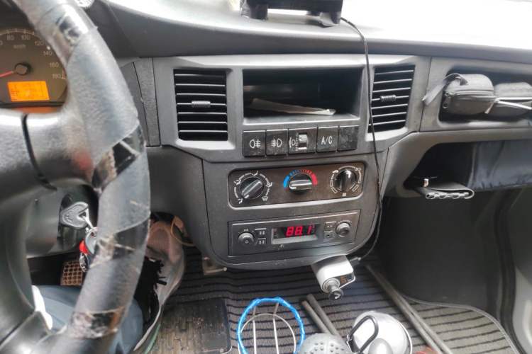 Used Wuling Zhiguang 2020 1.2L Practical Model China VI LSI