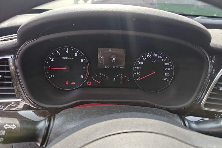 Used Kia K4 2014 1.8L Automatic GLS
