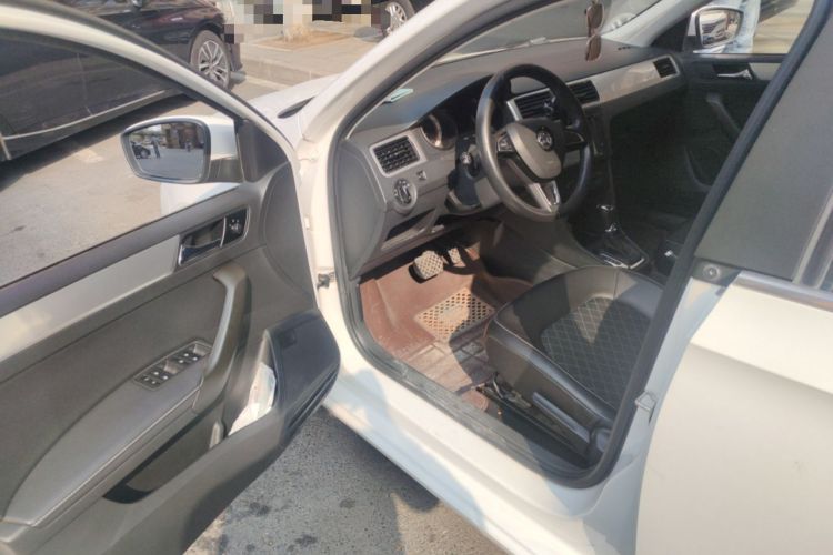 Used Skoda Rapid Spaceback 2018 1.6L Automatic Comfort Edition Driver Seat