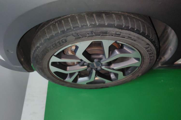 Used Lynk & Co 02 2018 1.5T DCT Two-Wheel Drive Pro Version China V Emission Standard