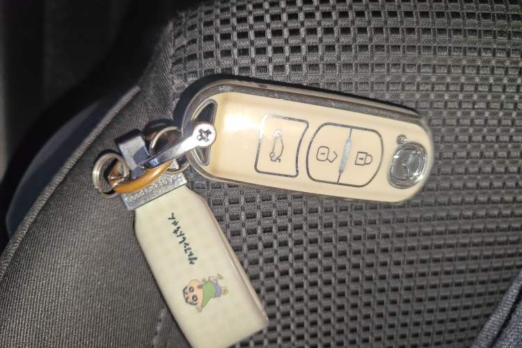 Used Mazda 3 Axela 2017 Sedan 1.5L Automatic Luxury Model Emission Standard China V