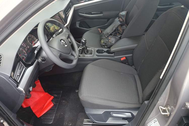 Used Volkswagen Bora 2020 1.5L Manual Fashion Edition
