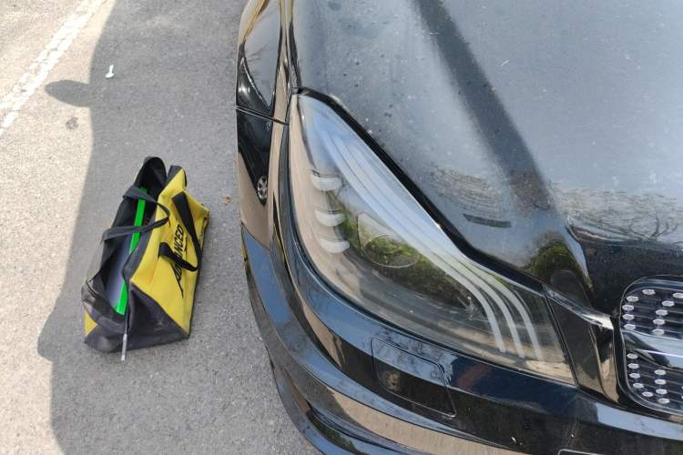 Used Mercedes-Benz C-Class 2011 C 180K Classic model Right Front Headlight