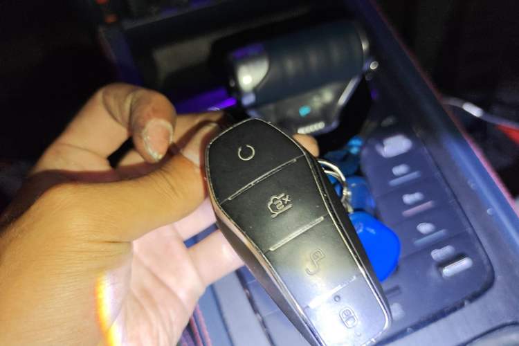 Used BYD Yuan PLUS 2022 430 km Luxury Version Vehicle Key