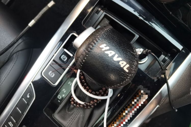 Used Haval H7 2017 Red-Label H7L 2.0T Automatic Luxury Model Gear Lever