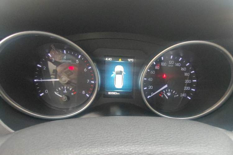 Used Haval H6 Coupe 2016 Blue Label 1.5T Manual Two-Wheel Drive Urban Model
