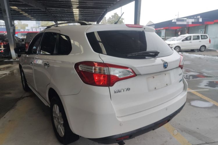 Used Venucia T70 2015 2.0L CVT Smart Choice Edition