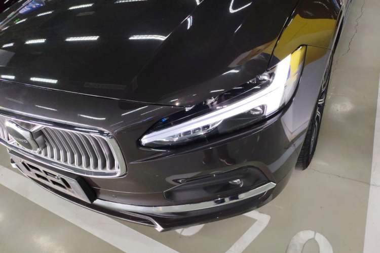 Used Volvo S90 2021 B5 Zhiyuan Luxury Edition