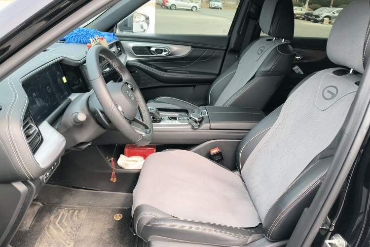 Used GAC Trumpchi GS8 2024 Linghang Series 2.0 TGDI Two-Wheel Drive Luxury Smart Connectivity Version Left Front Seat