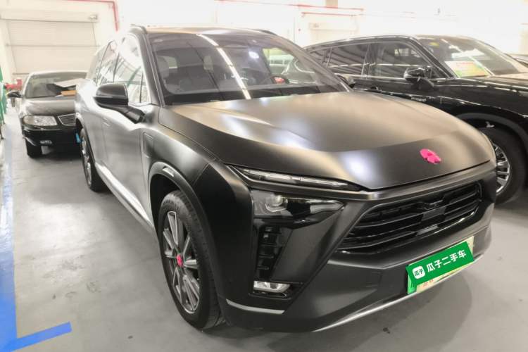 Used Nio ES8 2020 580 km Range Six-Seater Version Front Right 45 Deg