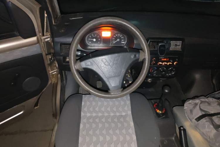 Used Wuling Rongguang 2012 1.2L Extended Basic Version LJY