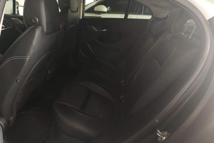 Used Jaguar I-PACE 2018 EV400 SE