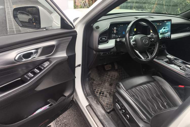 Used GAC Trumpchi GS8 2022 LINGHANG Series 2.0 TGDI Two-Wheel-Drive Luxury Edition (7 Seats)