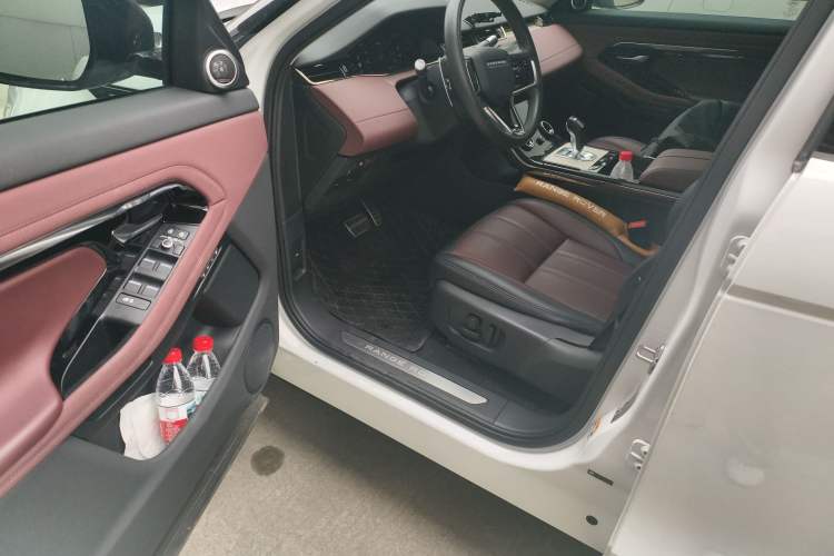 Used Land Rover Range Rover Evoque 2022 Aurora L 249 PS R-Dynamic Luxury Edition