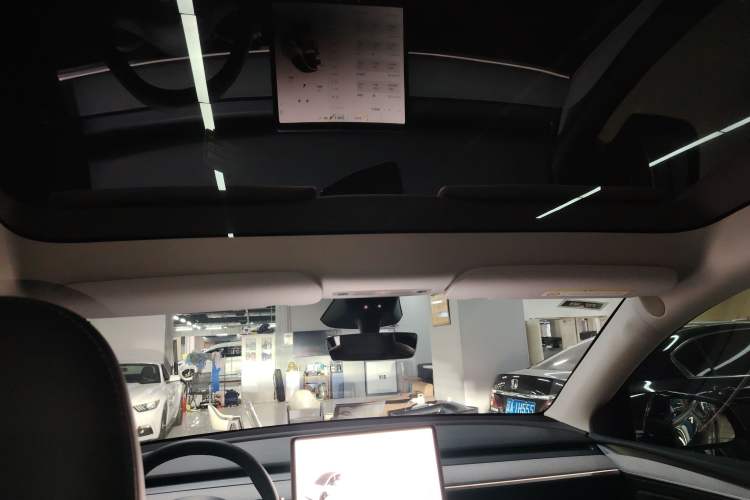 Used Tesla Model Y 2024 Rear-Wheel-Drive Version