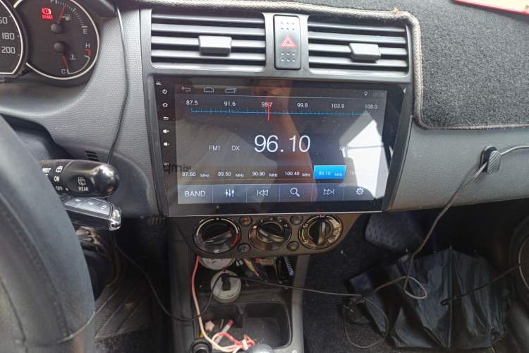 Used Suzuki Swift 2016 1.5L Automatic Fashionable Coolplay Edition Audio And AC Panel