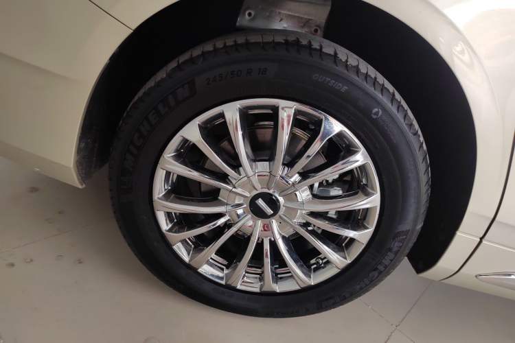 Used Wey Gaoshan 2023 Four-Wheel Drive Flagship Edition Right Rear Wheel Hub