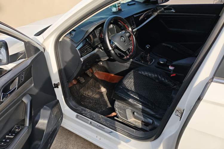 Used Volkswagen Lavida 2018 1.5L Manual Comfort Edition China V Standard Driver Seat