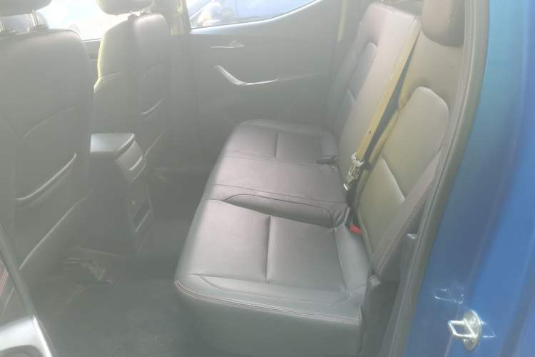 Used SAIC MAXUS T90 2021 2.0T Single-Turbo Automatic Two-Wheel Drive High-Ride Comfort Plus Long-Box Version
