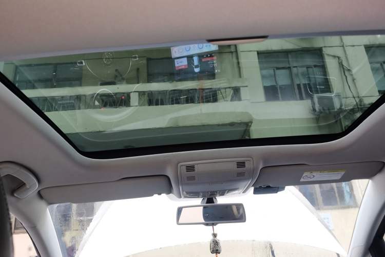 Used Volkswagen Golf 2015 1.4TSI Automatic Luxury Model
