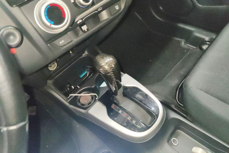 Used Honda Fit 2014 1.5L SE CVT Fashion Model