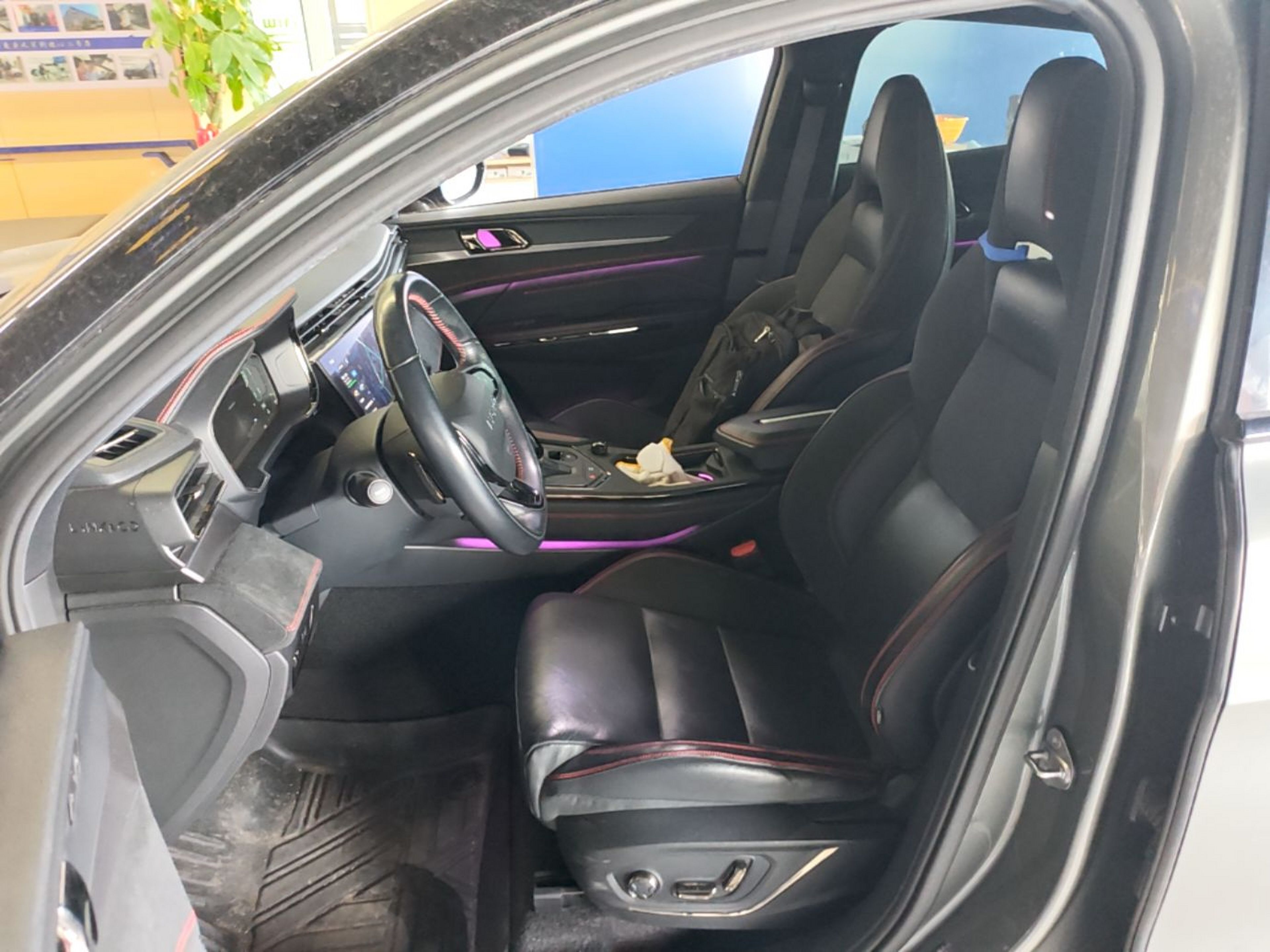 Avant de la voiture