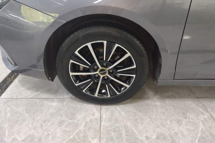 Used Roewe i5 2021 1.5L CVT Diamond Edition