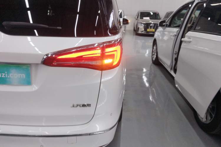 Used Buick GL8 2018 ES 28T Comfort Model China VI Standard
