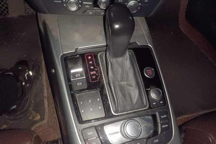 Used Audi A6L 2016 TFSI Technology Edition Gear Lever