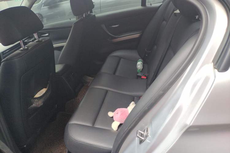 Used BMW 3 Series 2010 318i Leading Model
