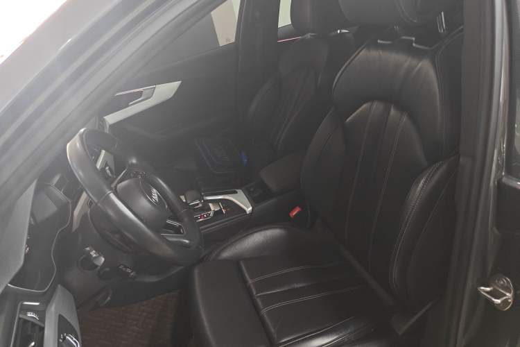 Used Audi A4L 2022 40 TFSI Luxury Dynamic Model