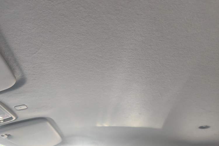 Used Chery QQ Ice Cream 2022 120km Conical Shape Lithium Iron Phosphate
