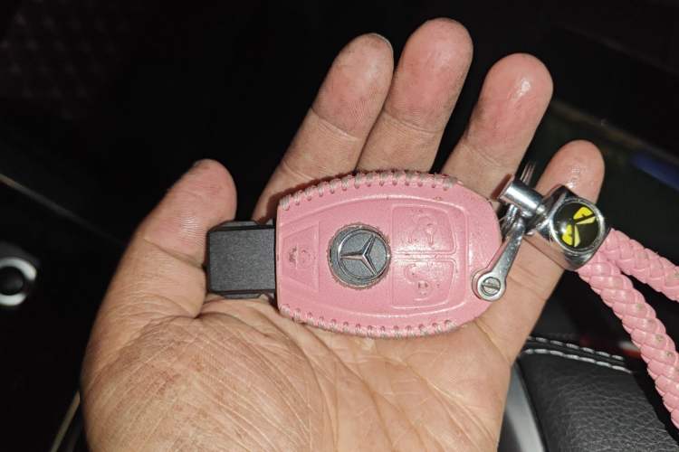 Used Mercedes-Benz C-Class 2018 C 200 L Sport Edition Achievement Special Edition Vehicle Key