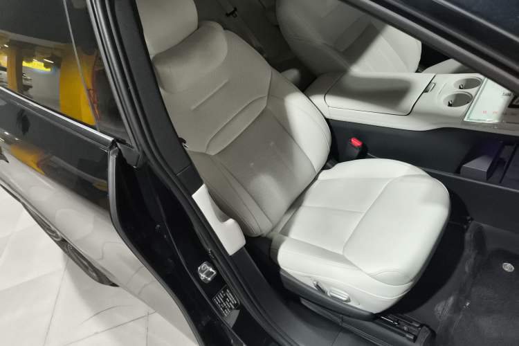 Used XPeng G6 2023 755 Ultra-Long Range Max
