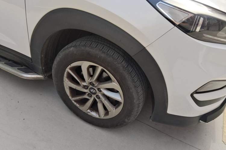 Used Hyundai Tucson 2015 1.6T Dual-Clutch Two-Wheel-Drive Smart Model
