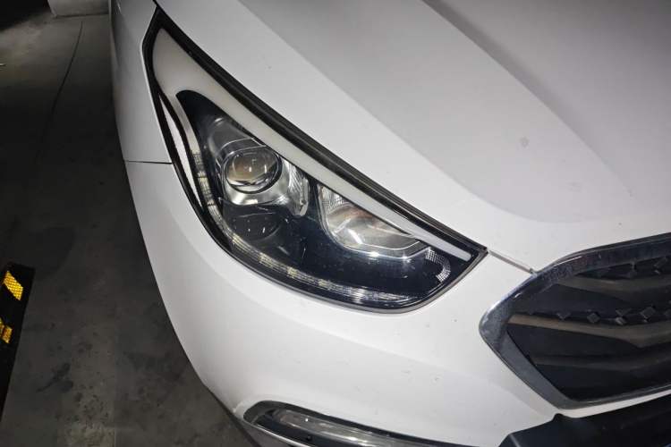 Used Hyundai ix35 2015 2.0L Automatic 2WD Smart Version China V Standard
