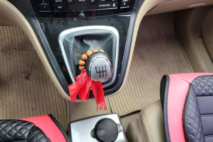 Used Haval H6 2013 Sport Edition 1.5T Manual Two-Wheel Drive Urban Model